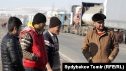 Trucks wait on the Kyrgyz-Kazakh border.