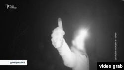 Великий палець догори – так бійці реагують на появу в Мирнограді українських НРК з корисним вантажем