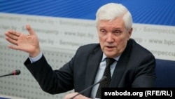 Аляксандар Сурыкаў у Менску, 7 лютага 2018 году