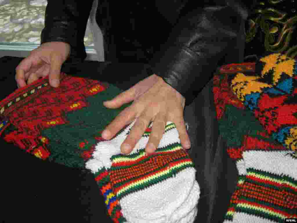 Мӯди нав: Ҷӯроби бадахшӣ #38