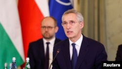 Shefi i NATO-s, Jens Stoltenberg.