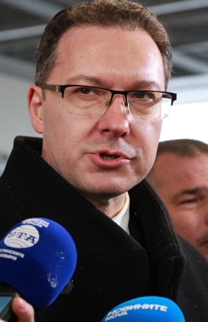 Най важното тази сутрин ИзборитеБонусите в МВРДосиетата Епстийн Президентката Илияна