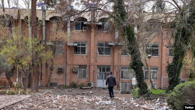 Universiteti i Shkencës dhe Teknologjisë në Teheran, pas asaj që u quajt një sulm ajror izraelit.