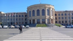 Գյումրիի փոսերը՝ հեռավար մեղադրանքների առիթ