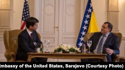  Eric George Nelson i Milorad Dodik