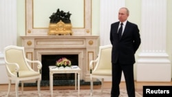 Уладзімір Пуцін чакае Аляксандра Лукашэнку. 11 сакавіка 2022