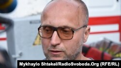 Чорний наголосив, що відповідальність за настільки сильну пожежу та людські жертви несе компанія, що не передала інформацію про пожежу з пульту до державної служби з надзвичайних ситуацій