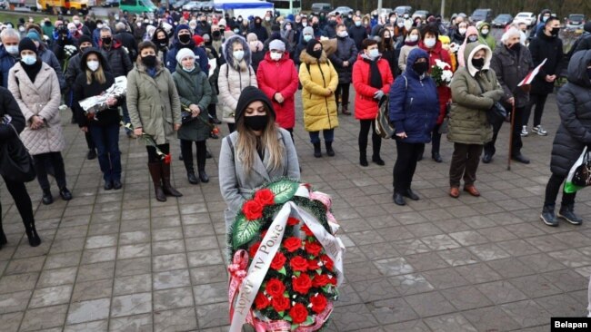 У Менску разьвітваюцца з Раманам Бандарэнкам.