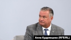 Дон Бейкон, конгресмен-республіканець. Київ, 15 вересня 2026 року