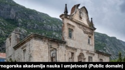 Ostaci palate "Kokotova kula" u Kotoru koja je predmet restitucije (foto-arhiv)