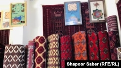 قالین های رنگارنگ دستباف افغانی 