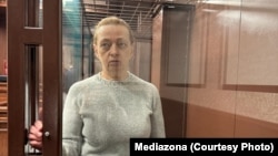 65-річну вчительку Валентину Заярну російський суд визнав винною в участі у терористичній організації, замаху на зберігання вибухівки та підготовці теракту