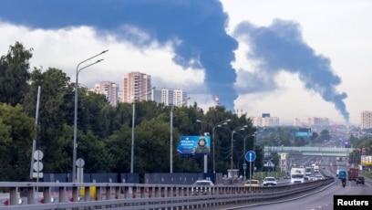 Russian And Ukraine Exchange Overnight Strikes As Drone Attacks Target Moscow Region