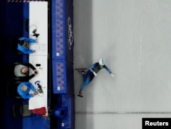 Яна Хан 500 метрлік жарыста құлап, ширек финалға өте алмады. Милан. 10 ақпан. 2026 жыл.