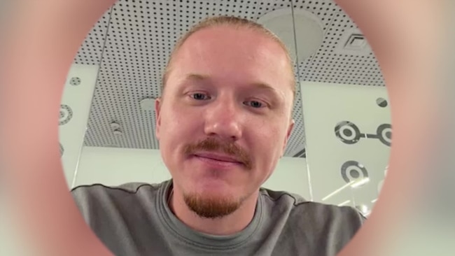 Власть пытается перевести на Max и обманом 