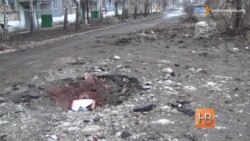 Вулиці розбитого Дебальцева (відео)