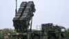 Пусковая установка батареи ракет "Пэтриот" на базе в Германии
