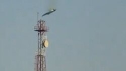 Një avion që digjet, bie nga qielli në Al Jahra të Kuvajtit.