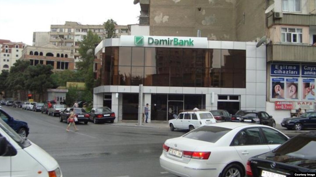 DəmirBank