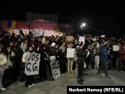 Imagine de la protestul din Piața Universității, 25 noiembrie 2024.