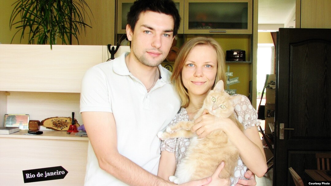 Roman Kharchenko, his girlfriend, Yulia, and their cat Rudy hope to lure visitors to Chernihiv.