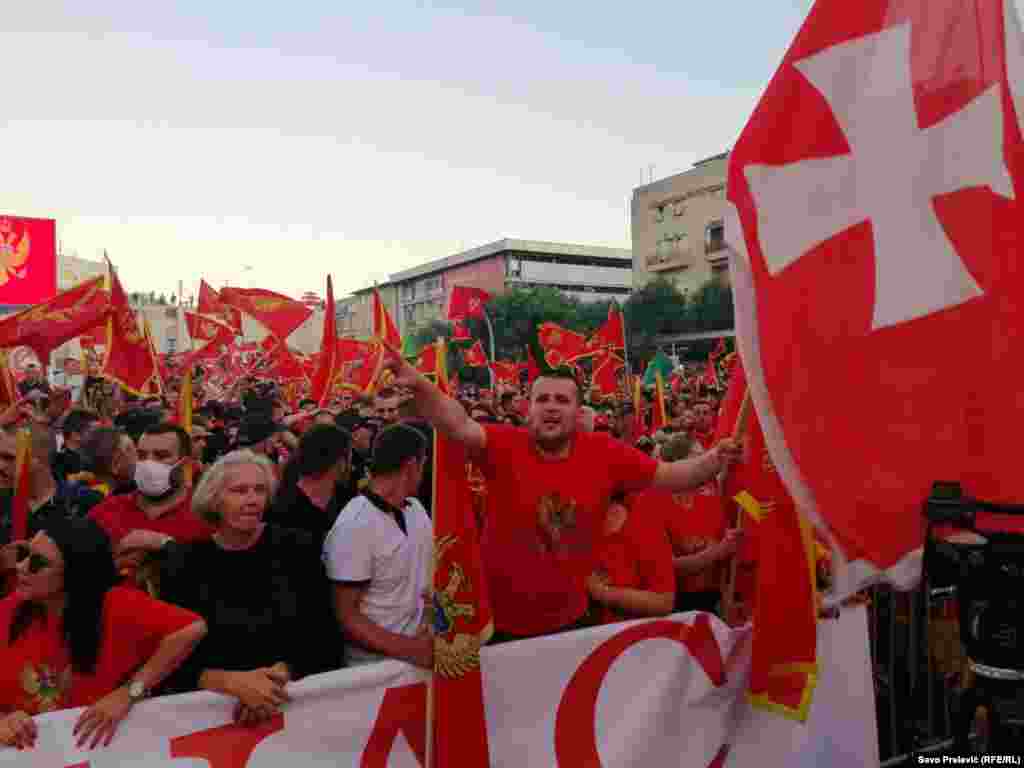 Patriotski skup &bdquo;Za odbranu nezavisne građanske Crne Gore&ldquo;, održan 6. septembra, sedam dana nakon parlamentarnih izbora na kojima je Demokratska partija socijalista izgubila višegodišnju vlast &nbsp;