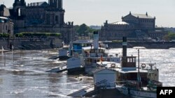 Река Эльба. Дрезден.5 июня 2013 г.