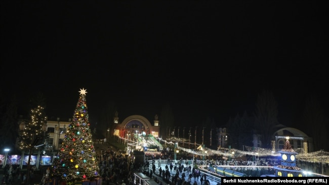 კიეველების ნაწილი შობას გარეთ შეხვდა