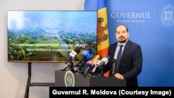 Secretarul general al Guvernului, Alexei Buzu, prezintă rezultatele primei etape a reformei administrației publice locale, Chișinău, 2 septembrie 2026