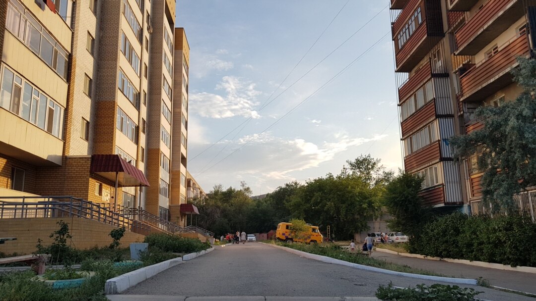 Азаптау порно онлайн көру