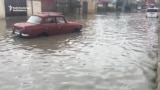 Baku Residents Find Humor In Flooding