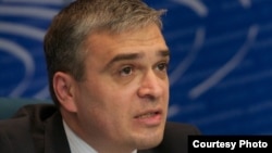 Azerbaijani oppositionist Ilgar Mammadov (file photo)