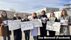 ქალი პოლიტიკოსები რუსთავში, ქალთა #5 პენიტენციურ დაწესებულებასთან