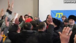 «Тітушки» намагались зірвати всекримську конференцію