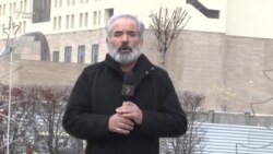 "Шиносномаи хориҷӣ лозим бошад, ришатонро ба тартиб дароред"