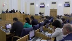 Мардҳои тоҷик гуфтанд, ки чаро алимент намедиҳанд