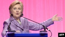 د امریکا د بهرنيو چارو پخوانۍ وزيره هېلري کلنټن