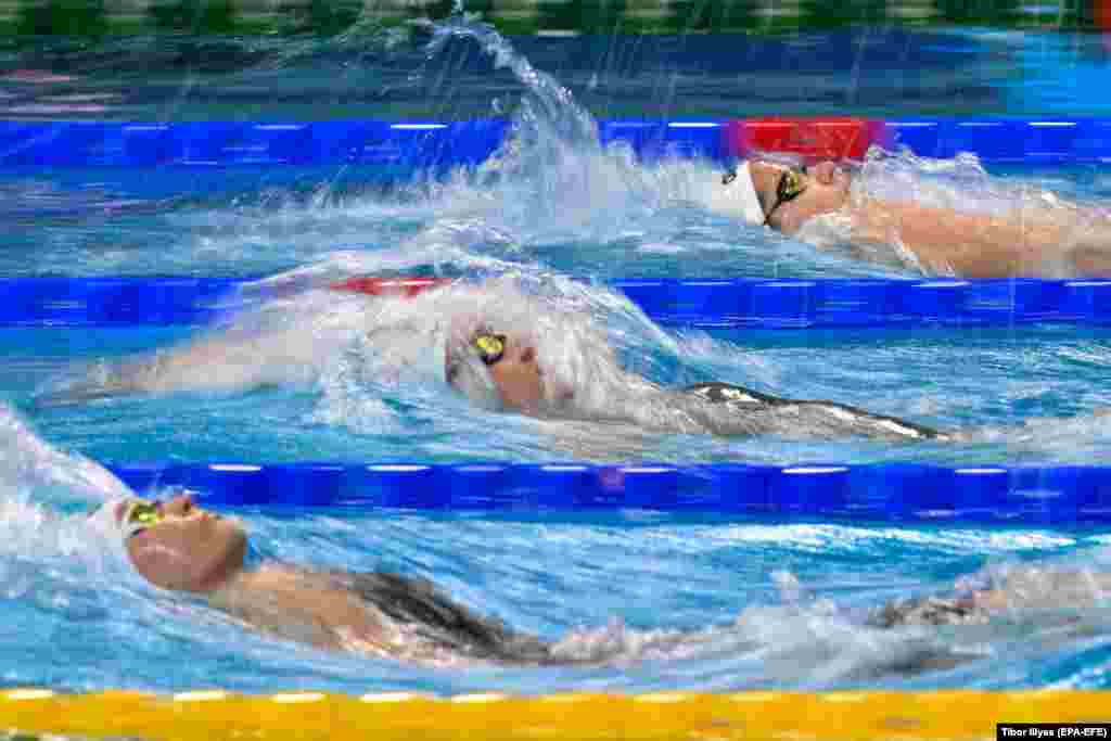 Contestants compete in a heat of the women&#39;s 200-meter backstroke competition at the World Swimming Championships in Budapest.&nbsp;