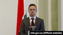 Унгарскиот министер за надворешни работи, Петер Сијарто