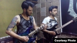 Azərbaycan rok qrupu "Serumhatred"