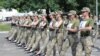 «Є наказ міністра оборони щодо форми, яка визначає форму одягу для військовослужбовців», – заявили в пресслужбі Сухопутних військ