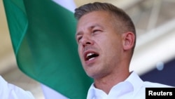 Петер Мадяр під час одного з передвиборчих мітингів навесні 2026 року