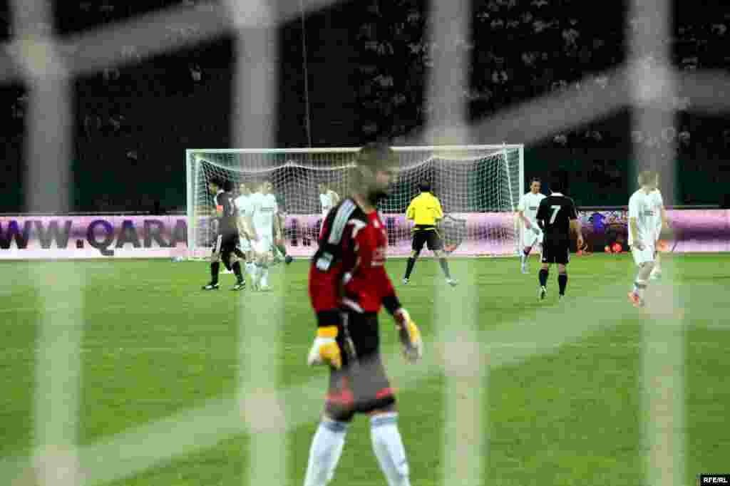 Qarabağ 0-0 Streymur #14