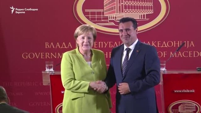 Меркел: Не сакам да се мешам во одлуката на граѓаните