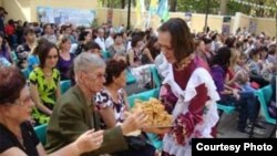 Ташкенттагы татар яшьләре “Чәк-чәк Party” чарасын зурлап оештырган иде