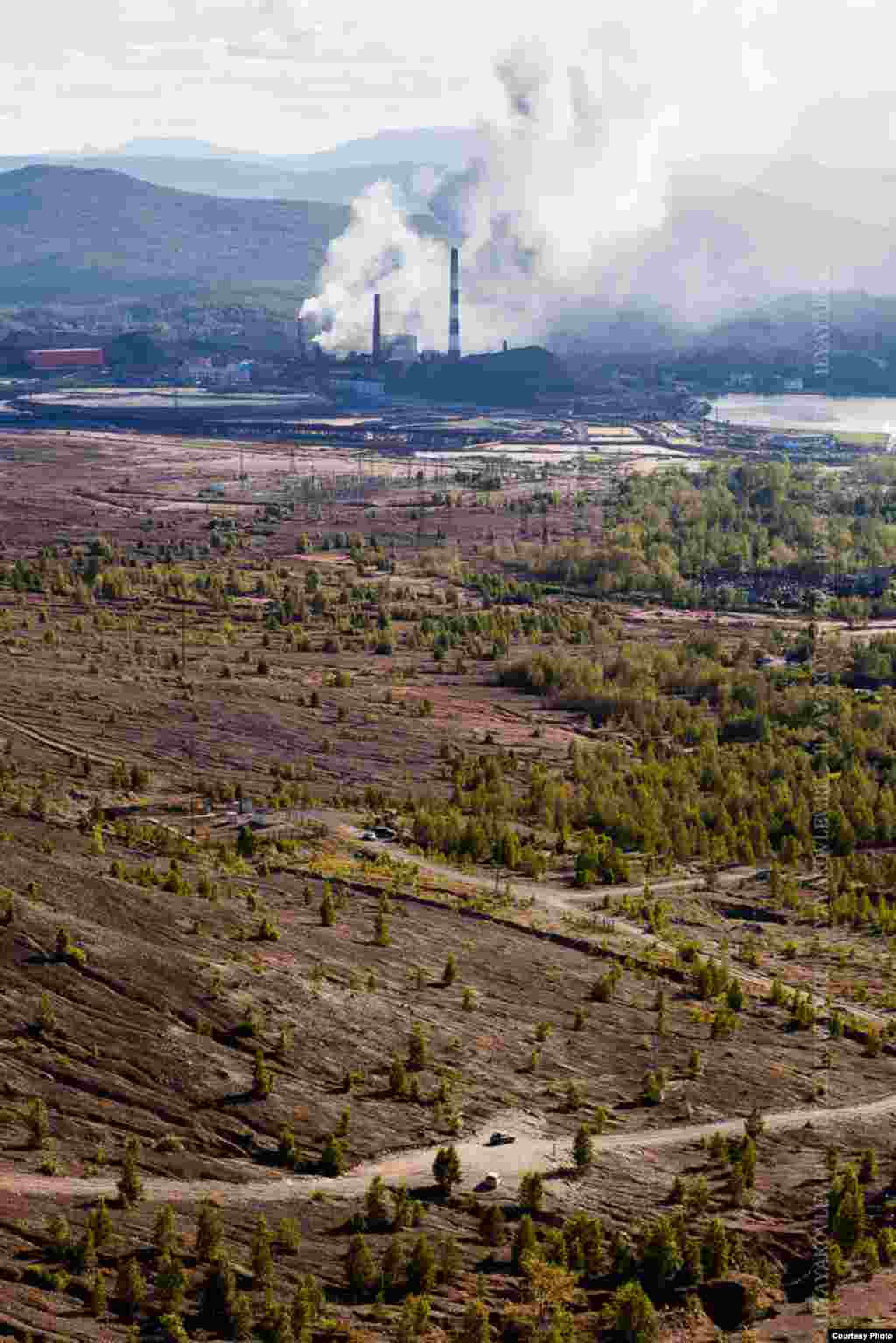 Окрестности медеплавильного комбината 