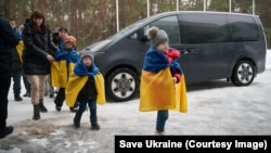 Кадры возвращения детей на подконтрольную Украине часть Херсонской области 13 февраля 2026, иллюстративное фото