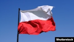 Государственный флаг Польши.