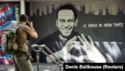 A portrait of Aleksei Navalny by Swiss artists Julien Baro & Lud was displayed in Geneva ahead of the June 16 summit there between U.S. President Joe Biden and Russian President Vladimir Putin. 