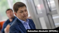 Former Kyrgyz Prime Minister Sapar Isakov (file photo)